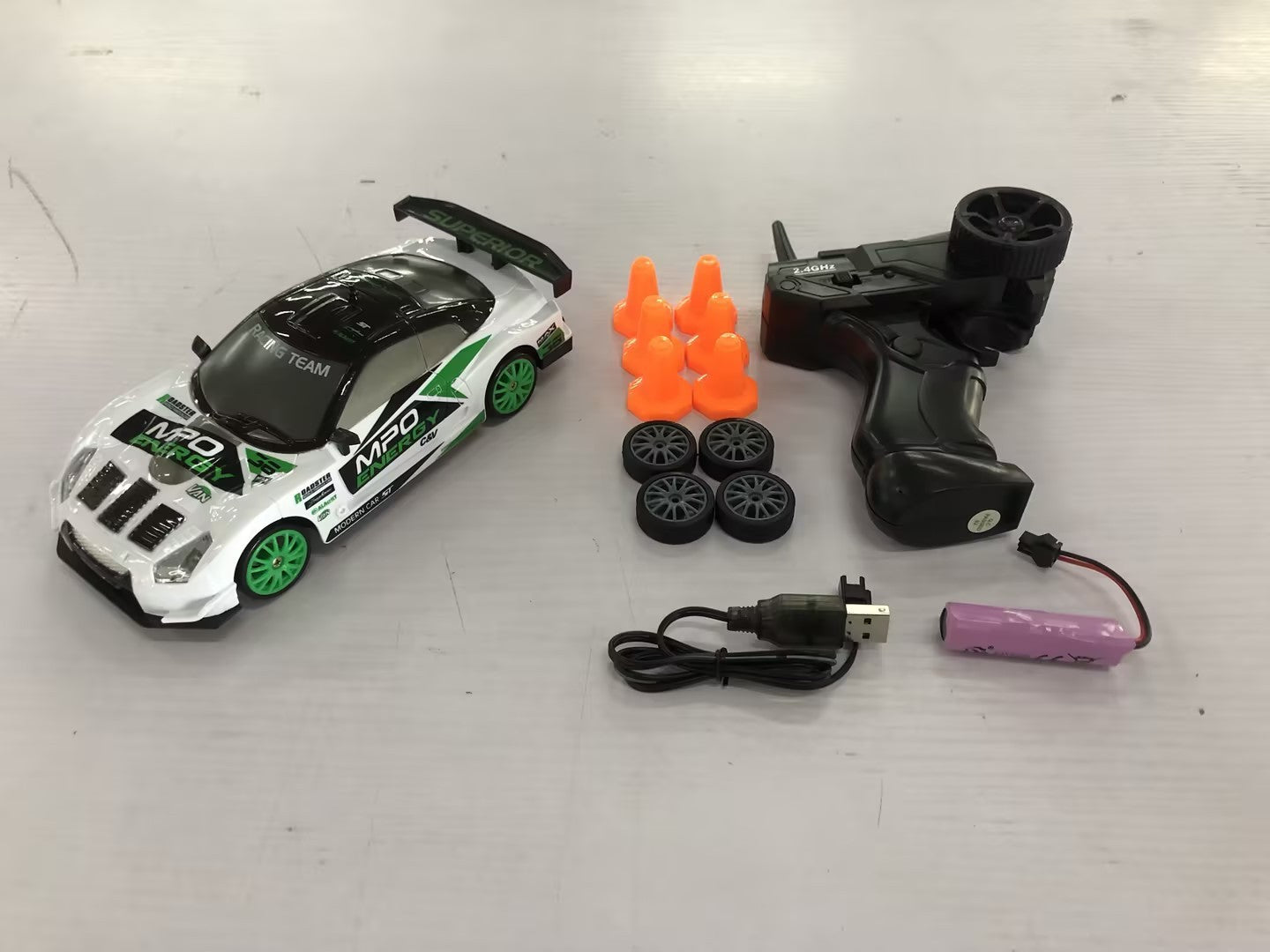 2.4G 4WD RC Drift Car – High-Speed GTR & AE86 Remote Racer Toy for Kids!